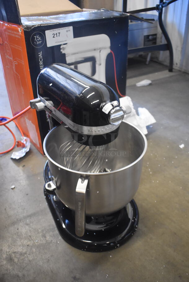BRAND NEW IN BOX! KitchenAid KSM8990OB Black Metal Countertop Bowl Lift 8 Quart Mixer w/ Mixing Bowl, Dough Hook, Paddle and Whisk Attachments. 120 Volts, 1 Phase. 10x17x17. Tested and Working! - Image 2 of 5