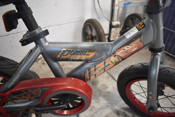 Duel Gray Lightning McQueen Metal Children's Bicycle w/ Training Wheels. 20x31x28 - Image 3 of 4