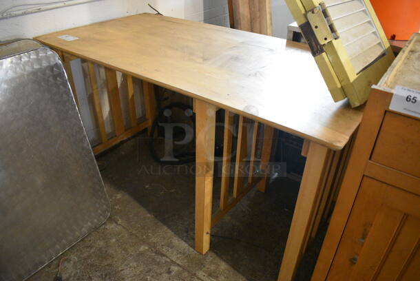 Wood Pattern Table. 52x26.5x29.5