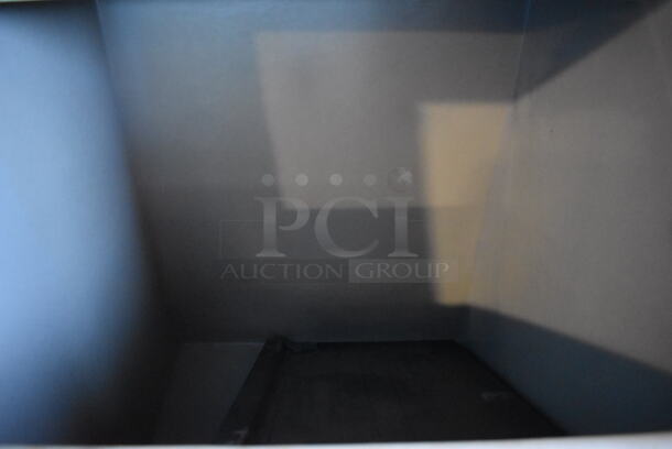 Manitowoc QY0454A Stainless Steel Commercial Ice Head on Commercial Ice Bin. Lid for Ice Bin Needs To Be Reattached. 115 Volts, 1 Phase. 30x30x72 - Image 4 of 6