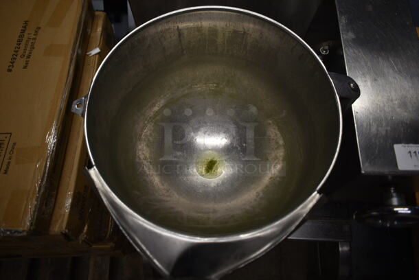 Groen TDHC-40 Stainless Steel Commercial Natural Gas Powered 40 Quart Steam Kettle Manual Tilting Kettle.  - Image 4 of 6