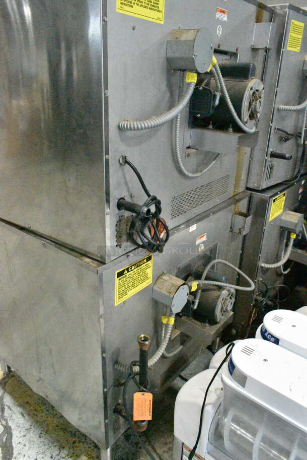 2 Vulcan VC6GD-SEFCAM5 Stainless Steel Commercial Natural Gas Powered Full Size Convection Oven w/ View Through Doors, Metal Oven Racks and Thermostatic Controls. 2 Times Your Bid! - Image 8 of 10