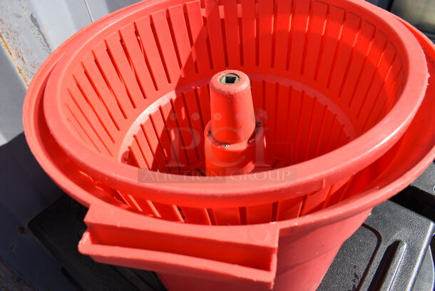 Red Poly Lettuce Spinner Salad Spinner.  - Image 2 of 2