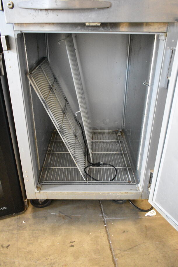 Beverage Air HF1HC-1HS-18 Stainless Steel 2 Half Size Door Reach In Freezer. 115 Volts, 1 Phase. Tested and Working! - Image 6 of 8