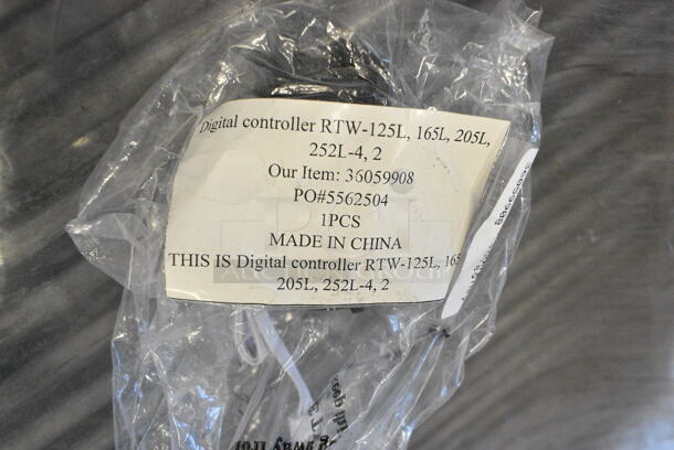3 BRAND NEW SCRATCH AND DENT! Items Including Cleveland KE00458-1 Control Box; Ket,Kgl/T, Avantco 177T140CHAIN Replacement Drive Chain for T140 Conveyor Toaster, RTW-125L. 3 Times Your Bid!  - Image 8 of 8