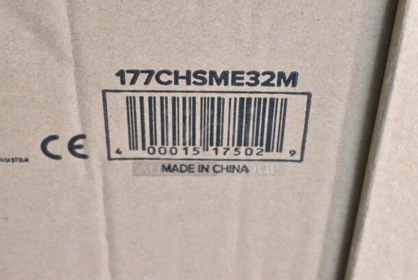 BRAND NEW IN BOX! Avantco 177CHSME32M Stainless Steel Commercial Countertop Electric Powered 32" Cheese Melter. 208/240 Volts. - Image 3 of 3