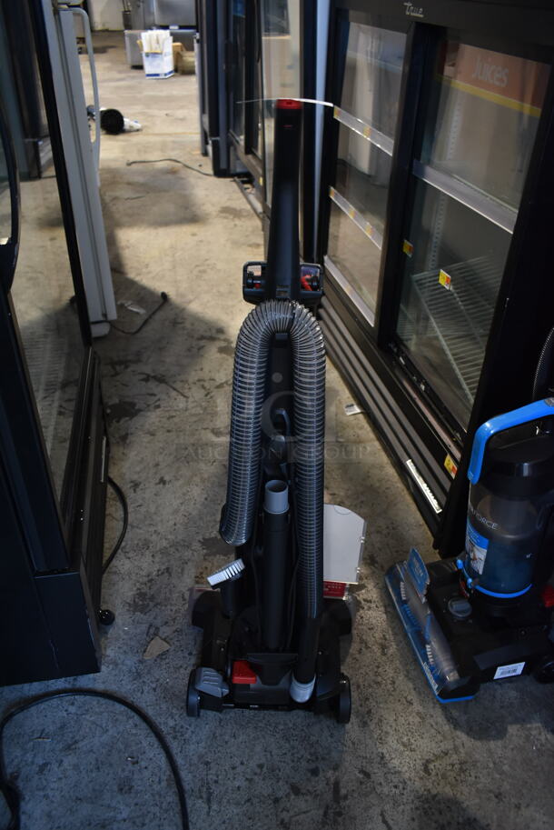Bissell PowerForce Turbo Pet Vacuum Cleaner. Store Display Unit. - Image 4 of 5