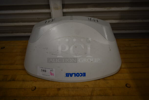 Ecolab Electric Bug Zapper. Tested and Working! - Image 1 of 5