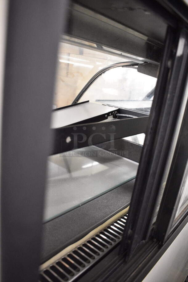 Structural Concepts HOU5652R Metal Commercial Floor Style Grab N Go Merchandiser w/ Top Display Case. 115/230 Volts, 1 Phase. - Image 5 of 6