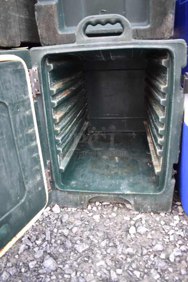 2 Carlisle NPC300N Green Poly Insulated Food Carrying Cases. 17x25x24. 2 Times Your Bid! - Image 6 of 8