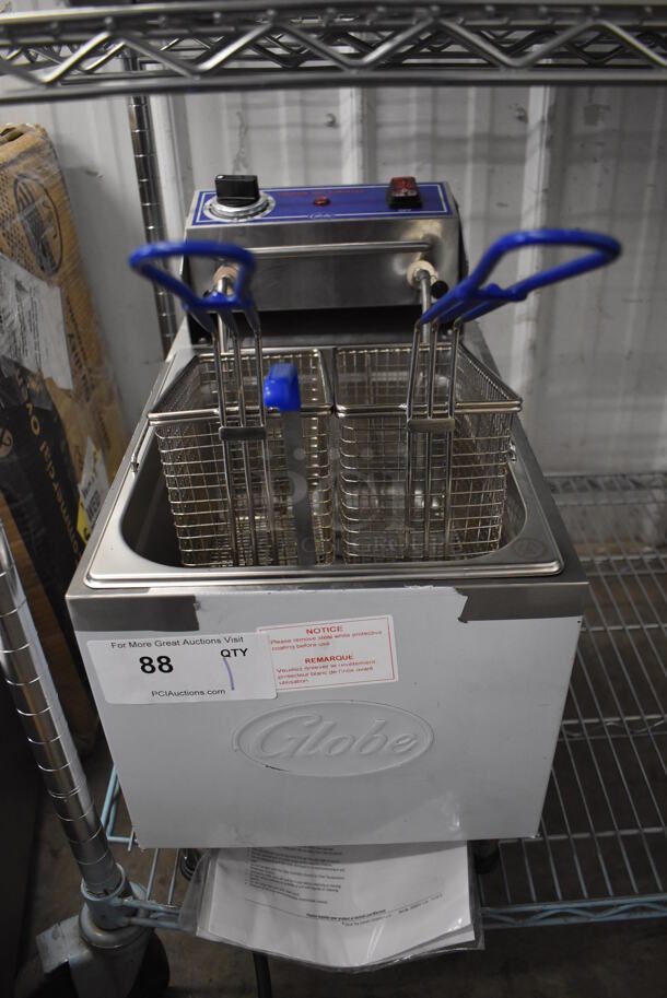LIKE NEW! Globe PF16E Stainless Steel Countertop Electric Powered Fryer w/ 2 Metal Fry Baskets. Unit Has Only Been Used a Few Times! 208/240 Volts, 1 Phase. 11x18x18. Tested and Working!