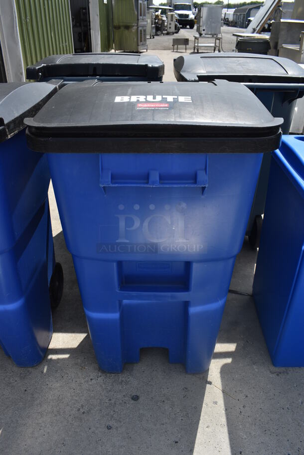 2 Rubbermaid Blue and Black Poly Trash Cans. 23x31x39. 2 Times Your Bid! - Image 2 of 5