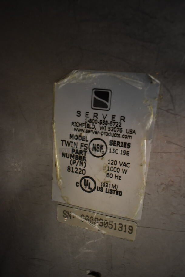 Server TWIN FS Stainless Steel Commercial Countertop 2 Well Food Warmer. 120 Volts, 1 Phase. Tested and Working! - Image 4 of 4
