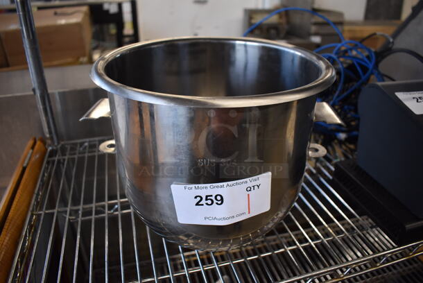 Stainless Steel Commercial Mixing Bowl. 13x11x10