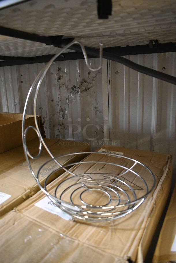 6 BRAND NEW! Metal Banana / Fruit Baskets. 11x12x15. 6 Times Your Bid! - Image 1 of 3