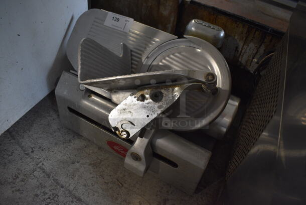 Globe Stainless Steel Commercial Countertop Automatic Meat Slicer w/ Blade Sharpener. 26x20x20. Tested and Working! - Image 6 of 6
