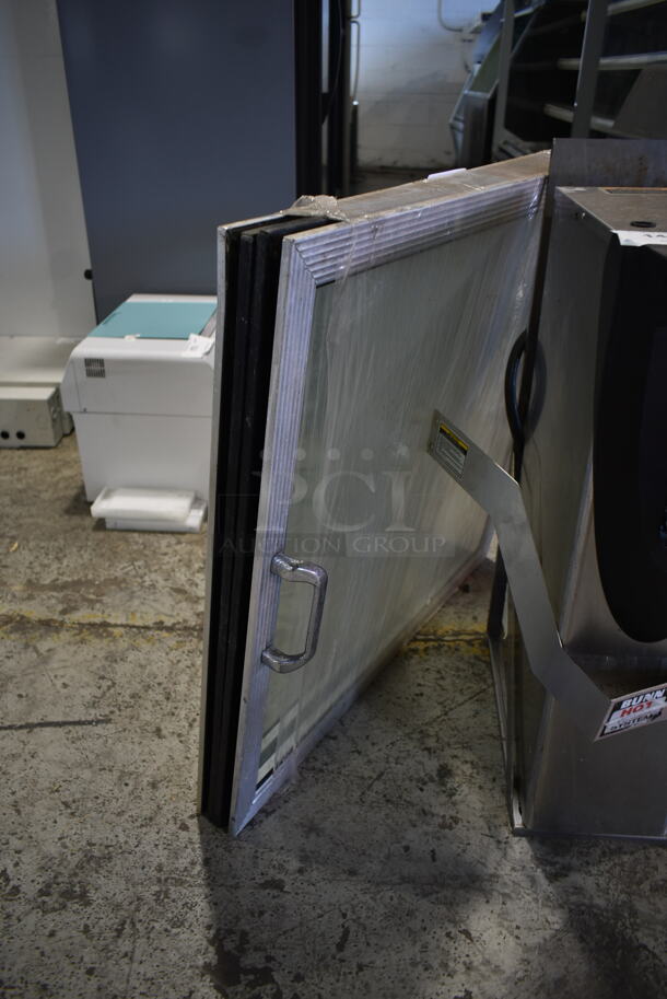Glass Door.  - Image 3 of 3