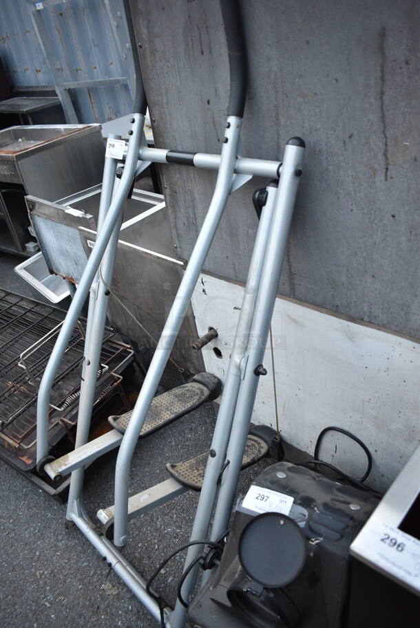 Metal Elliptical Piece. - Image 3 of 3