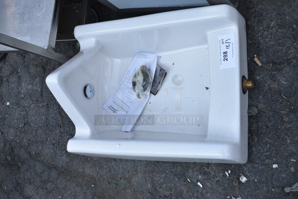 BRAND NEW SCRATCH AND DENT! American Standard Washbrook FloWise 6590001EC.020 Vitreous China Washout Universal Urinal with EverClean and Top Spud Inlet - 0.125 to 1.0 GPF - Image 3 of 10