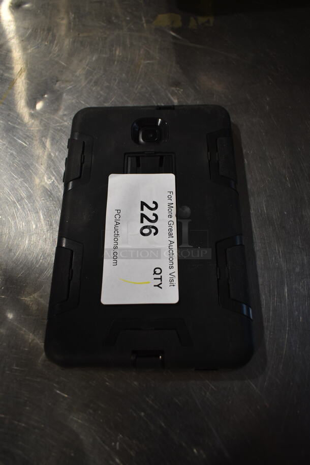 Samsung SMT387V Tablet.  - Image 2 of 4