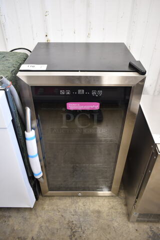 BRAND NEW SCRATCH AND DENT! Avanti BCA306SS-IS 10 Bottle 70 Can Beverage Cooler Wine Chiller Merchandiser. 115 Volts, 1 Phase. Tested and Working!