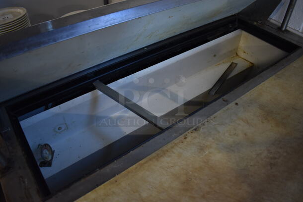 True TSSU-48-12 Stainless Steel Commercial Sandwich Salad Prep Table Bain Marie Mega Top w/ Over Shelf on Commercial Casters. 115 Volts, 1 Phase. 48x30x53. Tested and Working! - Image 5 of 8