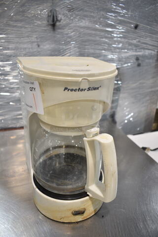 Proctor Silex Metal Countertop Coffee Machine w/ Coffee Pot. 120 Volts, 1 Phase. 