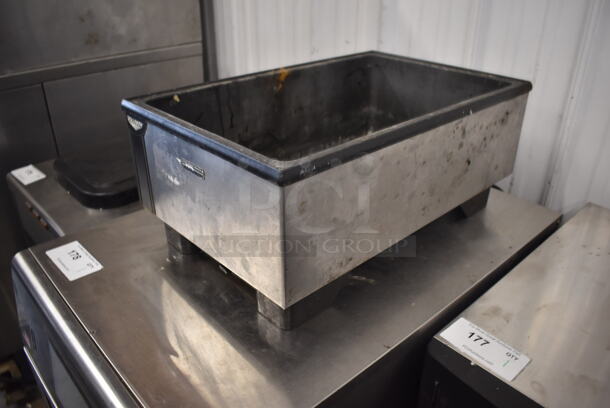Vollrath 1001 Commercial Stainless Steel Countertop Food Warmer. 120V. Tested and Working! - Image 3 of 4