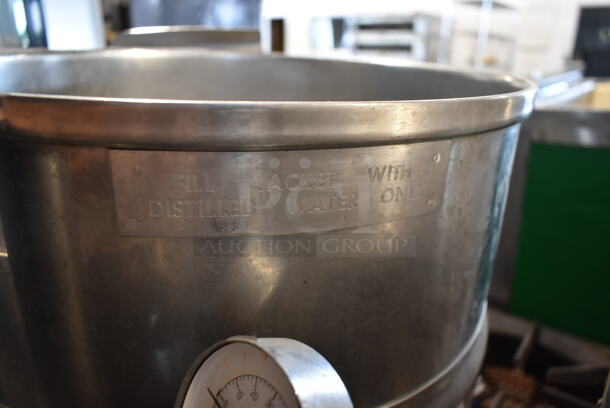 Groen Stainless Steel Commercial Natural Gas Powered Floor Style Manual Tilting Steam Kettle. - Image 8 of 10