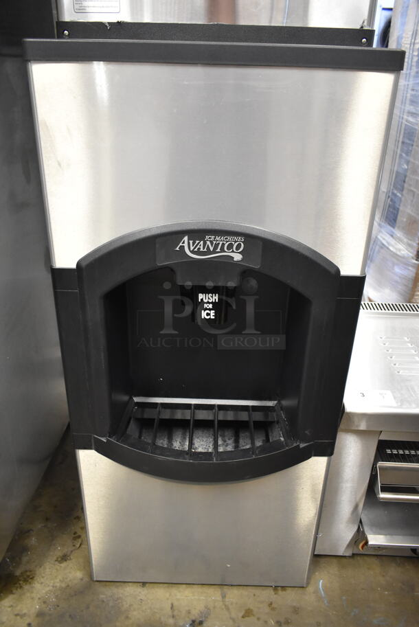 BRAND NEW SCRATCH AND DENT! Avantco 194MCF322A Stainless Steel Commercial Ice Head on Avantco 194HBN12022 Stainless Steel Commercial Hotel Ice Dispenser 120 lb. Capacity. 115 Volts, 1 Phase.  - Image 7 of 12