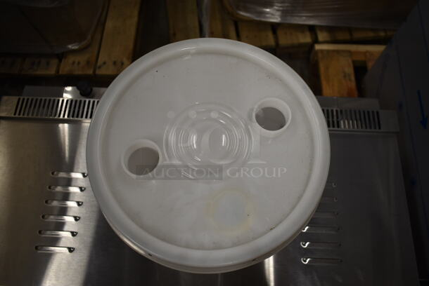 White Poly Bucket - Image 3 of 4