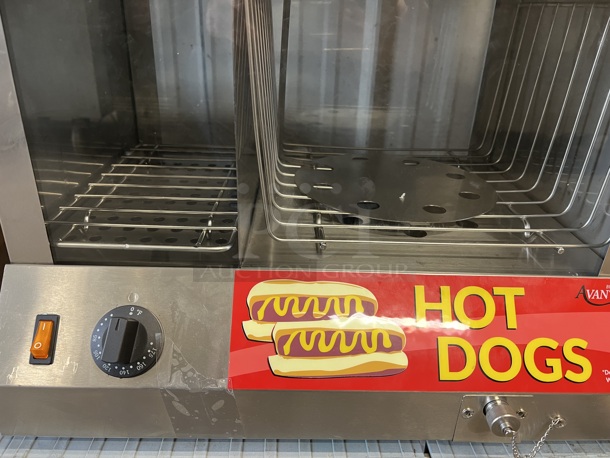 LIKE NEW! Avantco HDS-100 100 Dog / 48 Bun Hot Dog Steamer Merchandiser. 120 Volts, 1 Phase. Used a Few Times at Trade Show as a Demonstration. 18x14x14. Tested and Working! - Image 4 of 7