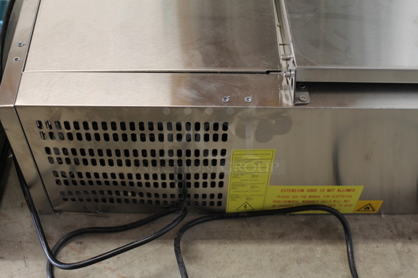 BRAND NEW SCRATCH AND DENT! Arctic Air ACP40 Stainless Steel Commercial Countertop Refrigerated Rail. 115 Volts, 1 Phase. Tested and Working! - Image 4 of 5