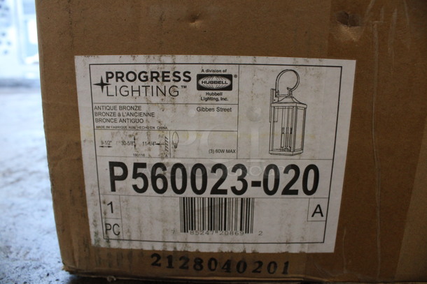 BRAND NEW IN BOX! Progress Lighting P560023-020 Light Fixture