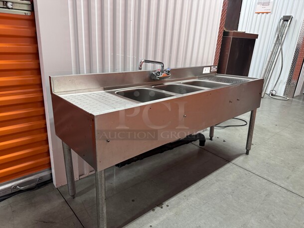 Clean! Krowne Metal 18-53C Stainless 3 Compartment Bar Sink w/ Two 12 inch  Drainboards 18 inch D
Krowne Metal Royal Underbar 1800 Series Bar Sink NSF  - Image 2 of 9