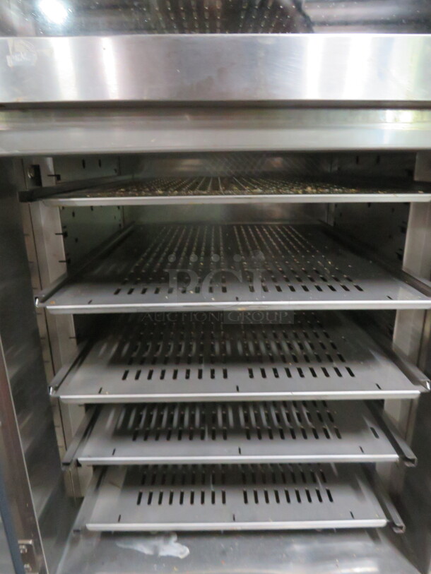 One Winston Industries Heat And Hold Cabinet On Casters. WORKING WHEN REMOVED. Model# HA4522ZE. 220 Volt. 28X33X73 - Image 4 of 4