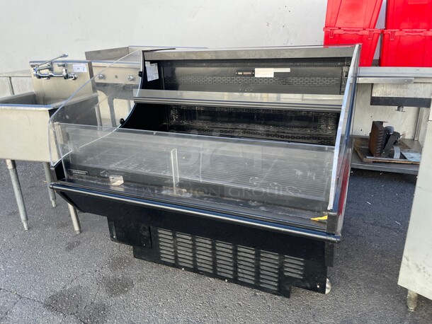 Working! Hussmann Commercial Refrigerated Grab and Go Display NSF 115 Volt Tested and Working! - Image 3 of 10