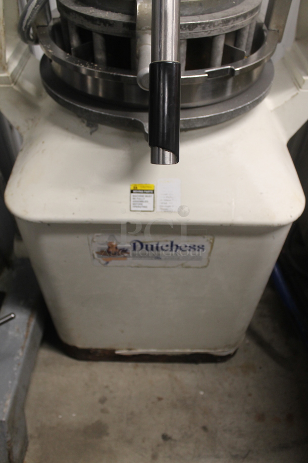 Dutchess UM-3 Metal Commercial Floor Style Dough Divider. 208-230 Volts, 3 Phase. - Image 5 of 10