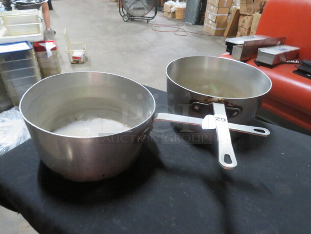 Assorted Sauce Pots. 2XBID - Image 1 of 1