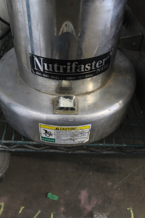 Nutrifaster N450 Metal Commercial Countertop Juicer. 110 Volts, 1 Phase. Tested and  Working! - Image 3 of 6