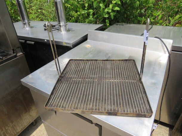 One Deep Fry Filter/Pull. 17.5X17 - Image 1 of 1