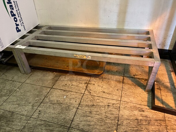 Regency 48 in x 24 in x 12 in Commercial Aluminum Dunnage Rack - 1630 lb. Capacity NSF Great For Food Storage  - Image 2 of 6