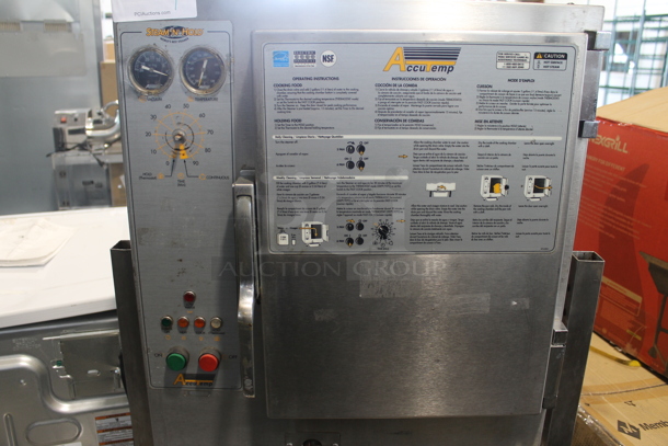 AccuTemp SNH 11 Stainless Steel Commercial Single Door Steam Cabinet w/ Under Shelf on Commercial Casters. 208-250 Volts, 3 Phase. - Image 2 of 10