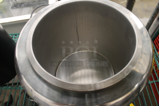 Vindu AT51588 Metal Commercial Countertop Soup Kettle Food Warmer. 120 Volts, 1 Phase. Tested and Working! - Image 4 of 4