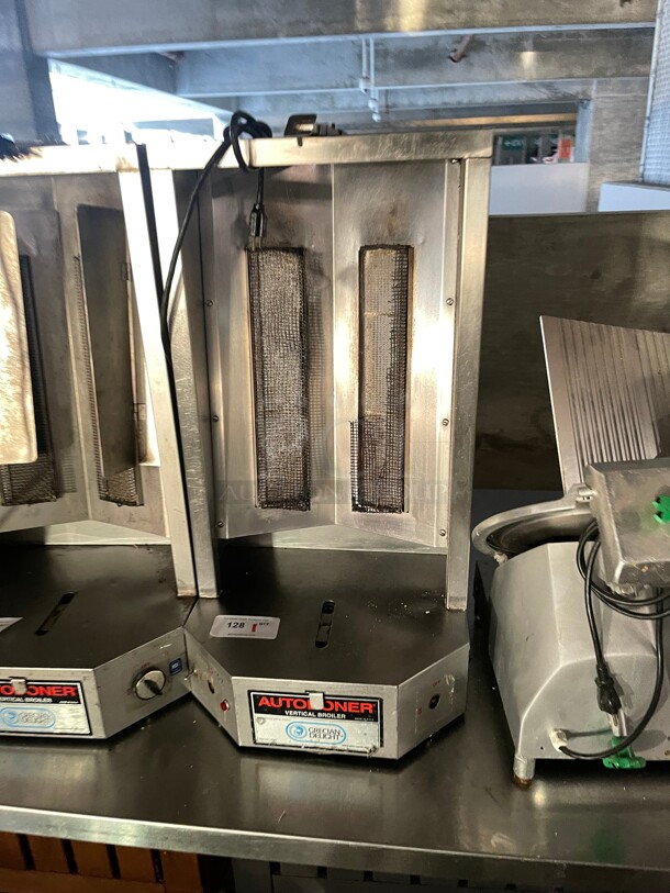Working! Autodoner 3PG OPTIMAL AUTOMATICS AUTODONER GYRO VERTICAL BROILER - Propane NSF Tested and Working! - Image 2 of 4