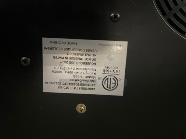 Nice! True Induction  True Induction 24-in 2 Elements Coil Black Electric Cooktop NSF 115 Volt Tested and Working! - Image 5 of 9