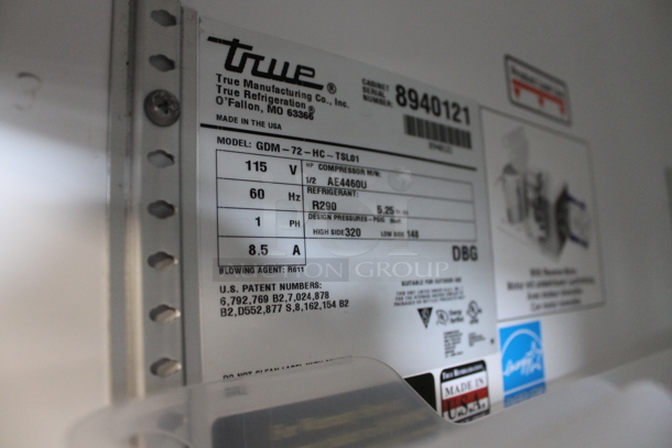 2016 True GDM-72-HC-TSL01 ENERGY STAR Metal Commercial 3 Door Reach In Cooler Merchandiser w/ Poly Coated Racks. 115 Volts, 1 Phase. Tested and Working! - Image 3 of 5