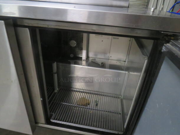 One WORKING 3 Door TRUE Refrigerated Prep Table On Casters. 115 Volt. Model# TSSU-72-18. 72X30X43 - Image 5 of 5