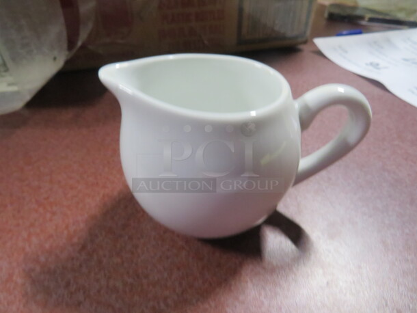 Syracuse Creamer. 14XBID - Image 1 of 2