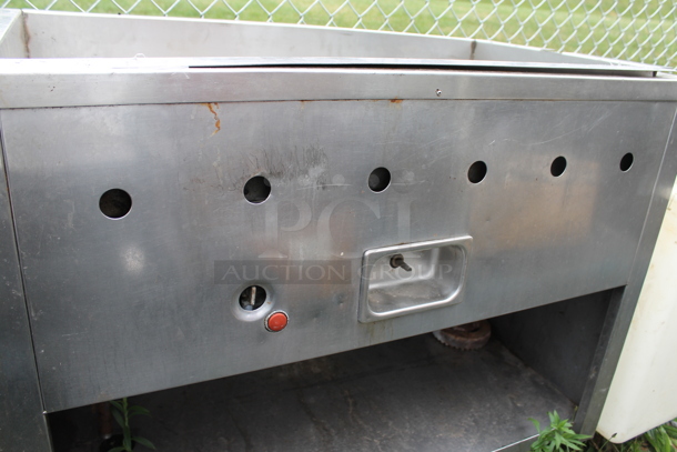Stainless Steel Commercial Natural Gas Powered Steam Table w/ Under Shelf. - Image 3 of 8